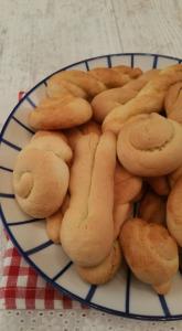 Biscuits de Pques  Tsourekakia