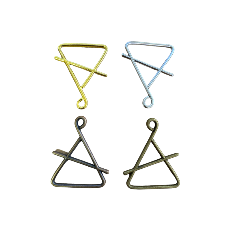 Pendentif Triangle de Chante de Noël 35x28mm differentes couleurs