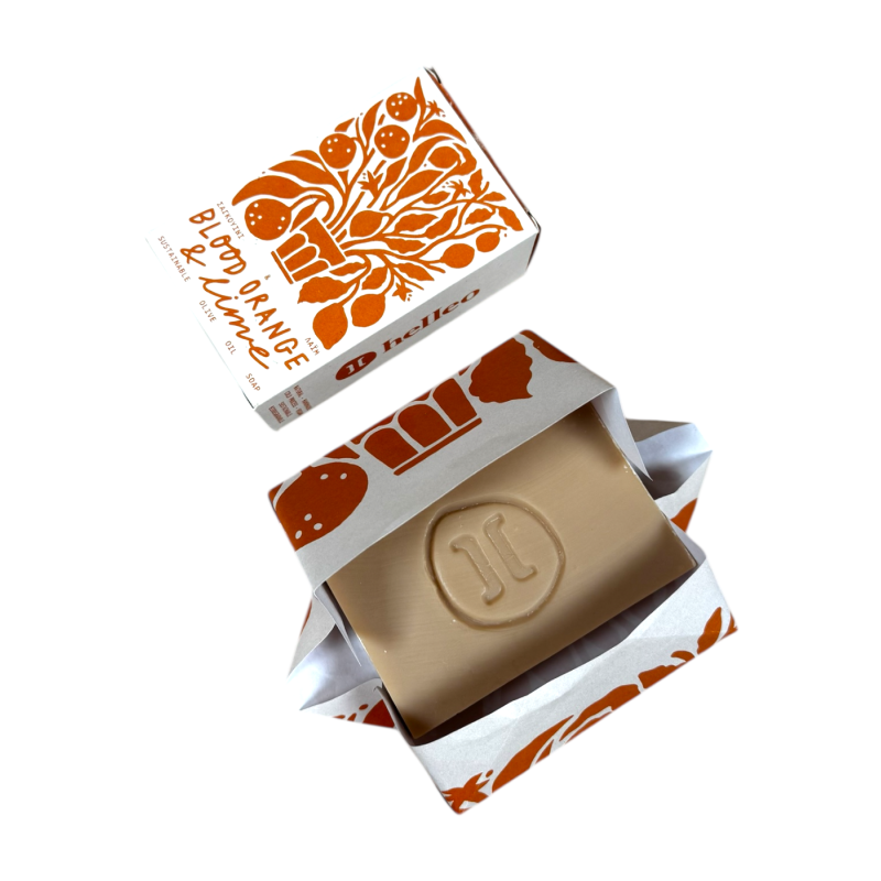 Savon à l'huile d'olive, orange et au citron vert HELLEO 125 g Savon à l'huile d'olive, orange et au citron vert HELLEO 125 g