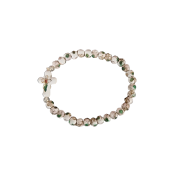 Bracelet floral avec croix, boules blanches et motifs fleuris