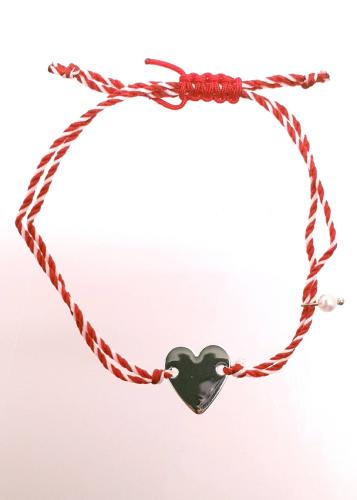 Bracelet grec du 1er mars avec un petit cœur et 1 petite perle