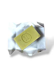 Savon à l'huile d'olive, avocat et banane HELLEO 30 g