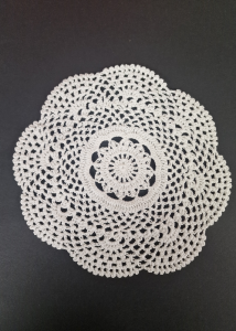 Napperon rond 100% coton blanc diamètre 22.50 cm