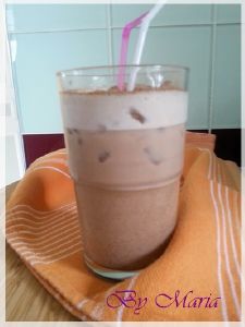 Milkshake lait d'amandes & cacao de caroube